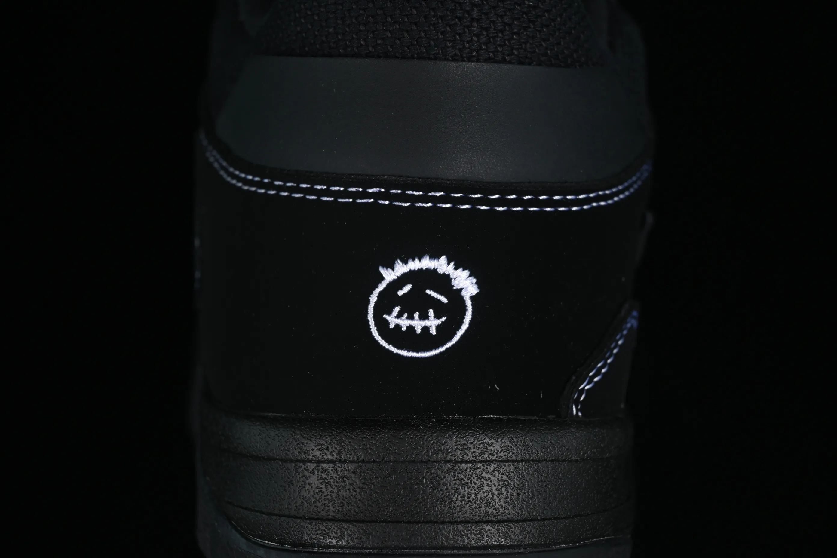 All categories Air Jordan Jordan series basketball shoes Air Jordan 1 Low F version Travis Scott x Jordan Cut The Check AJ1 Joe 1 hook and loop fashion basketball shoes DR9317-001